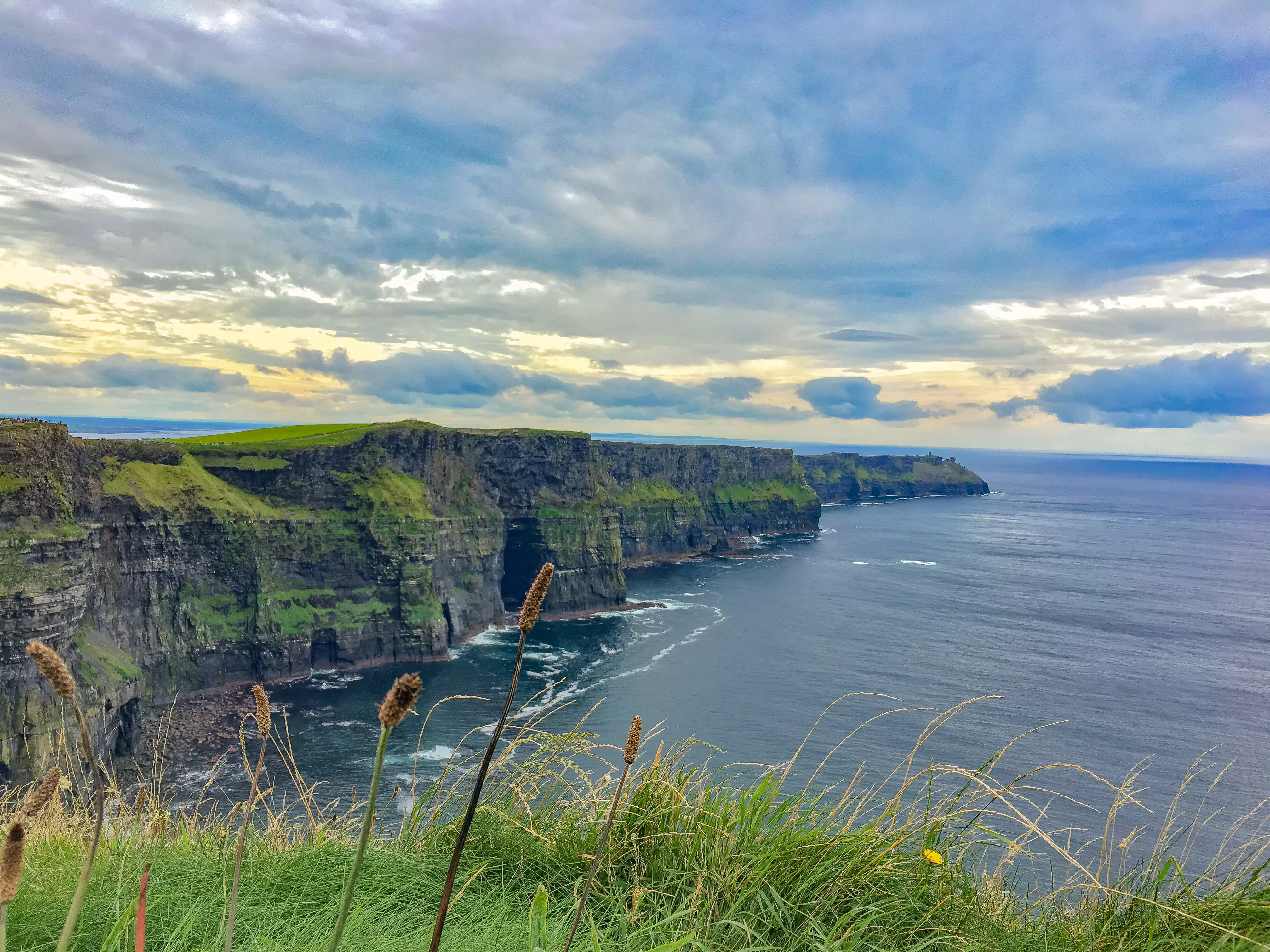 Northern Ireland Airport Transfer Booking